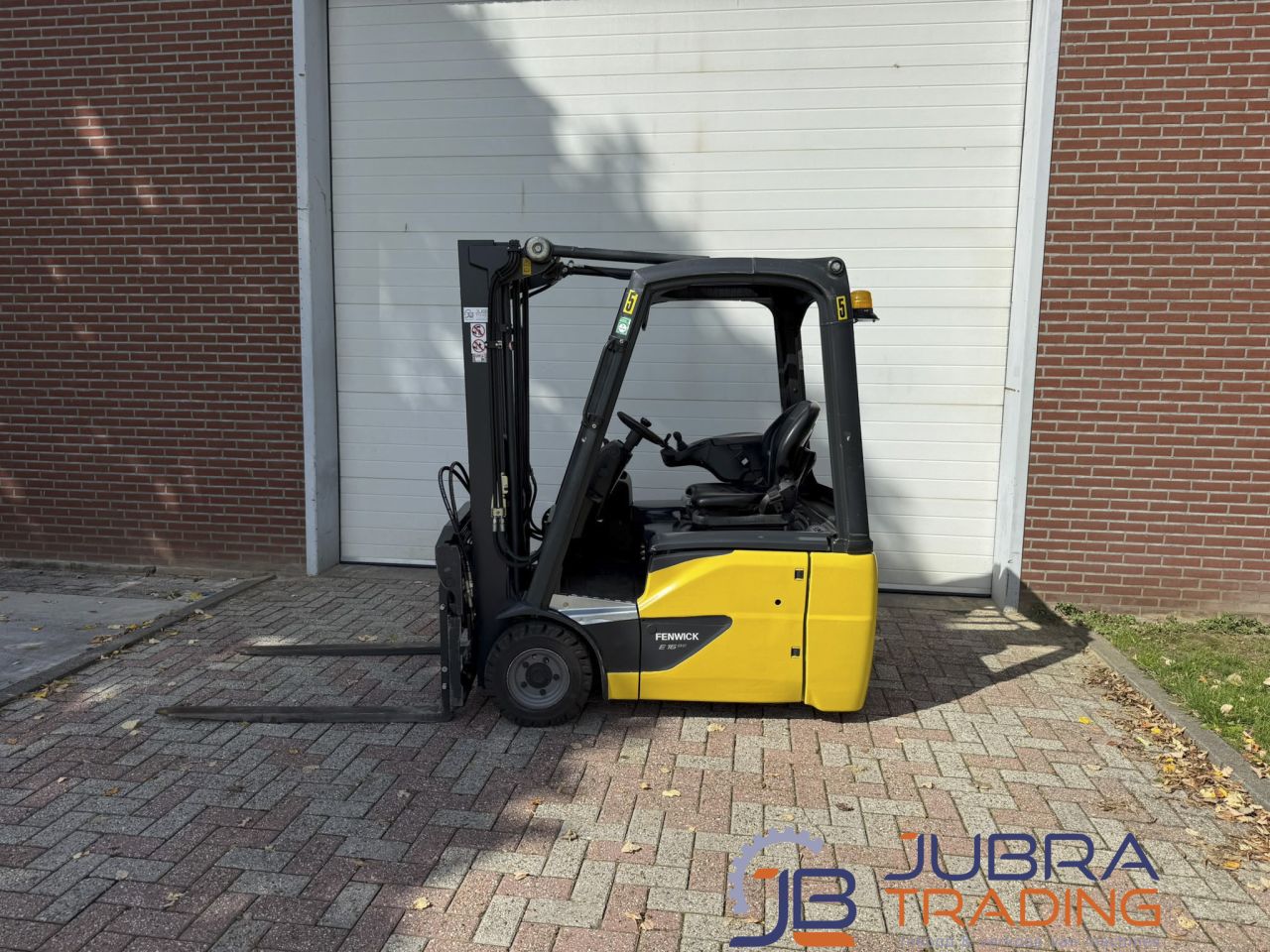 Linde E16C-02 Elektro-Gabelstapler | 2015 | 3341Std. | 1.6T | 3M