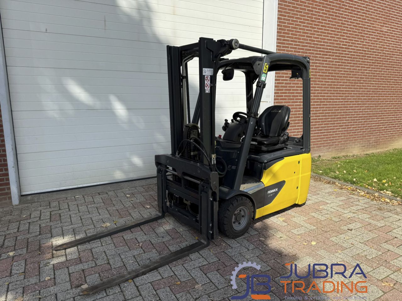 Linde E16C-02 Elektro-Gabelstapler | 2015 | 3341Std. | 1.6T | 3M