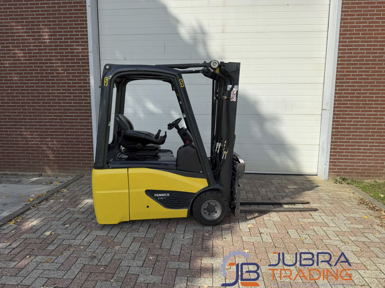 Linde E16C-02 Elektro-Gabelstapler | 2015 | 3341Std. | 1.6T | 3M