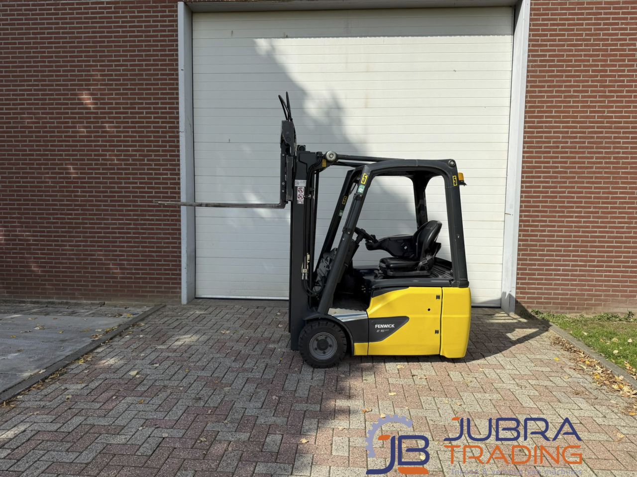 Linde E16C-02 Elektro-Gabelstapler | 2015 | 3341Std. | 1.6T | 3M