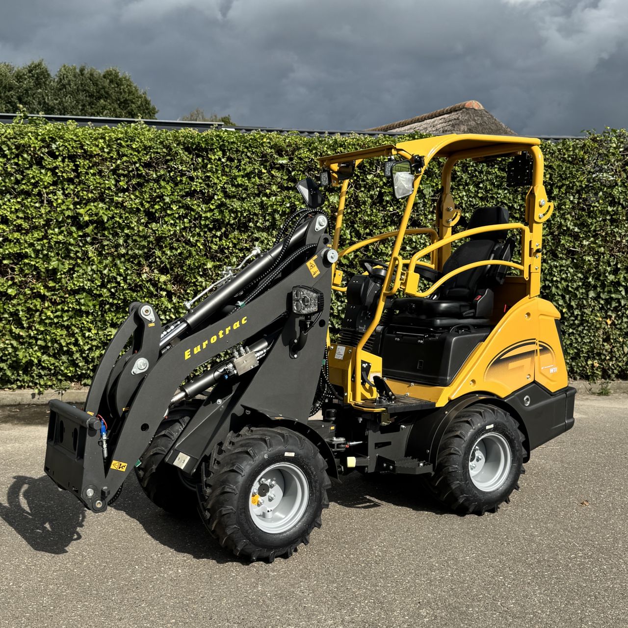 EUROTRAC W11 shovel ( nieuw )