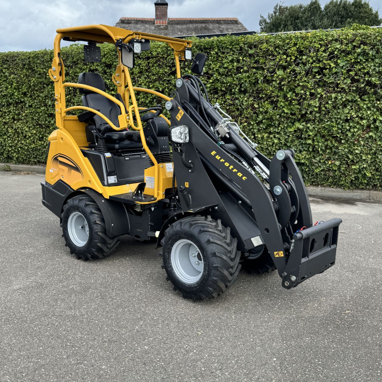 EUROTRAC W11 shovel ( nieuw )