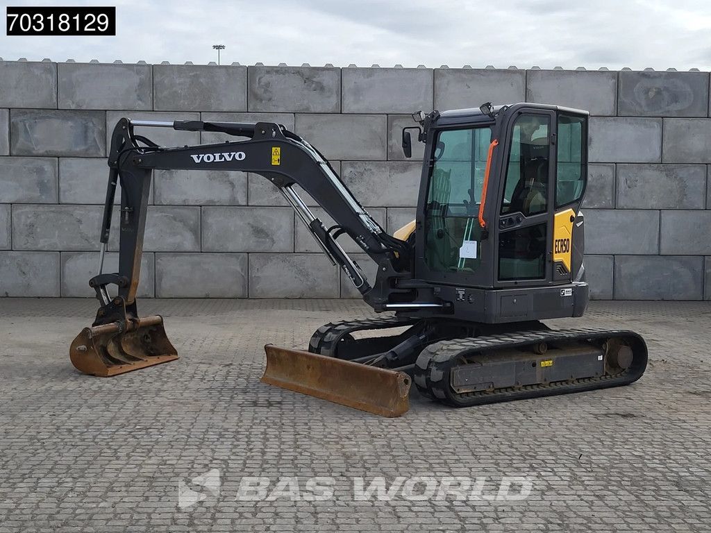Volvo ECR50 F A/C - 3 Buckets