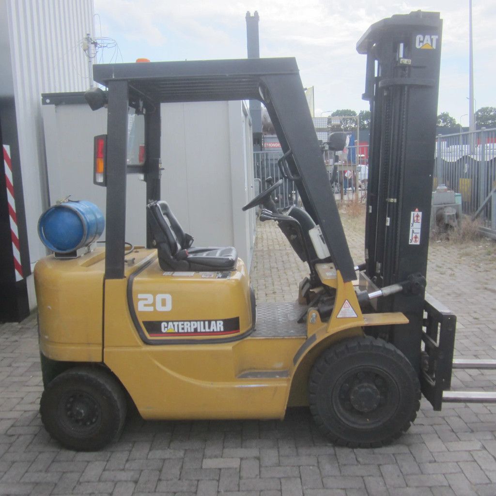 Caterpillar GP20K, LPG-gas, duplo, side shift, vorkverstelling.