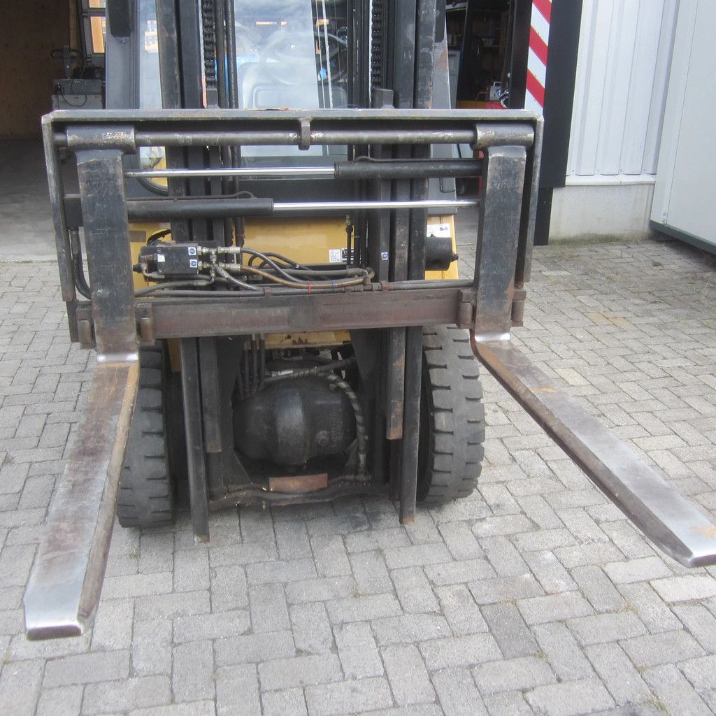 Caterpillar GP20K, LPG-gas, duplo, side shift, vorkverstelling.