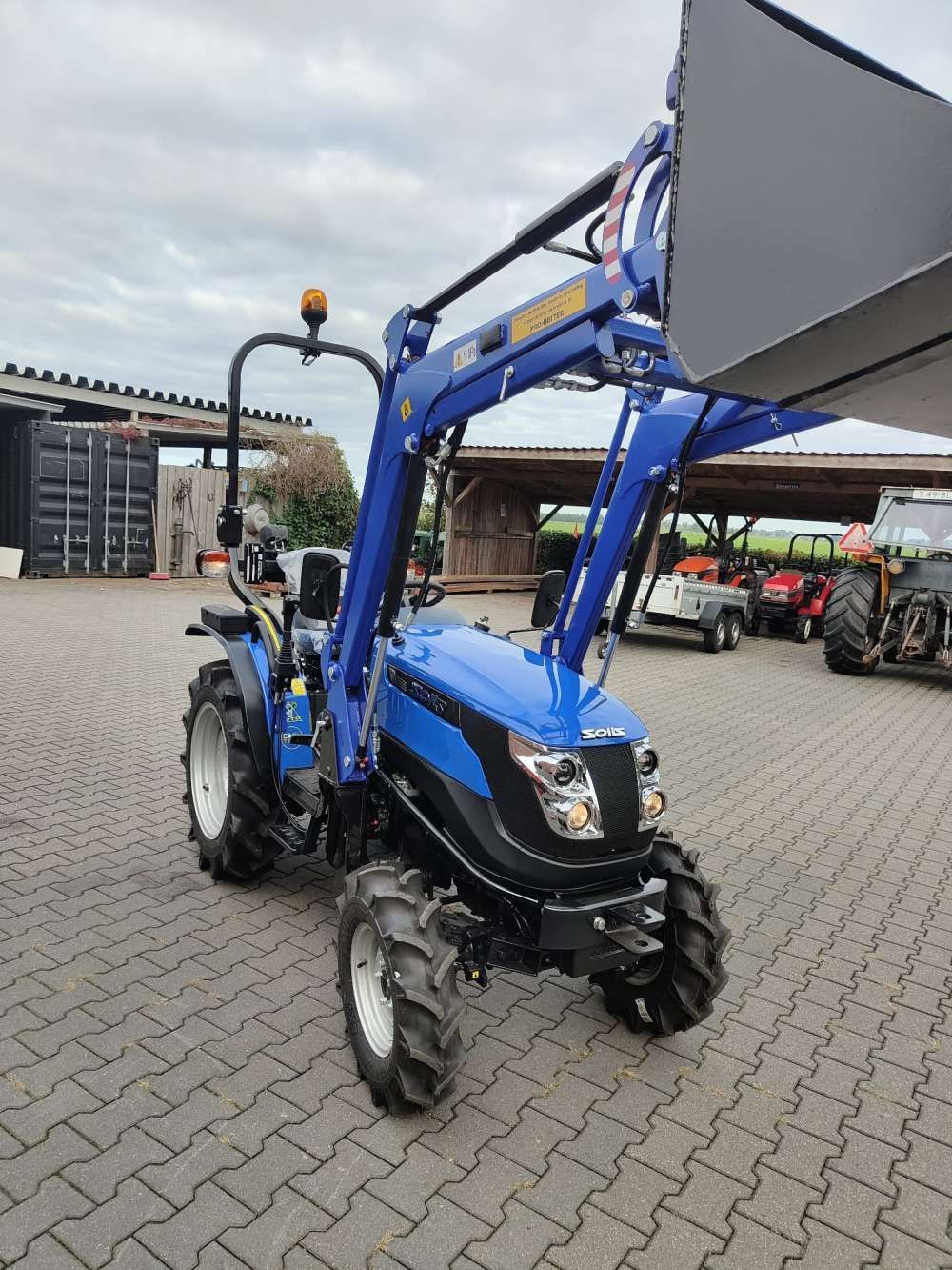 Solis 26 met voorlader NIEUW