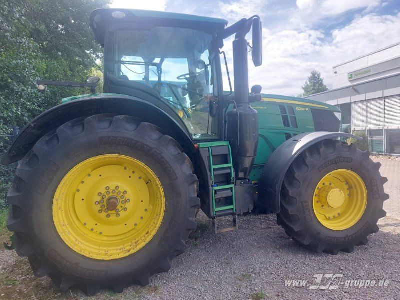 John Deere 6250R ULTIMATE CommandPro
