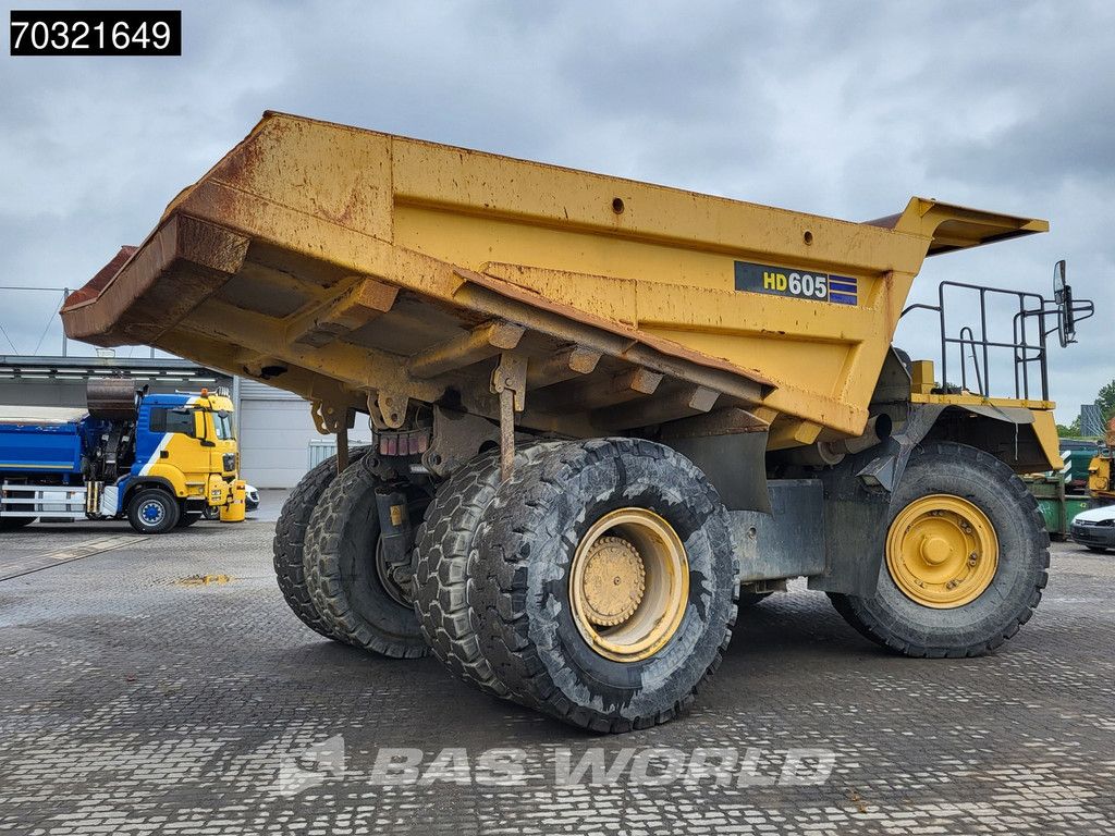 Komatsu HD605 -7E0