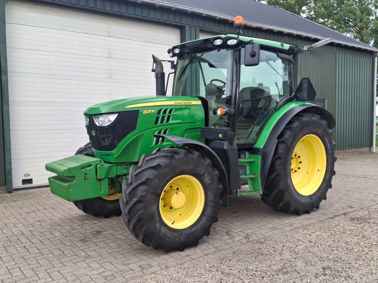 John Deere 6125R Autopower