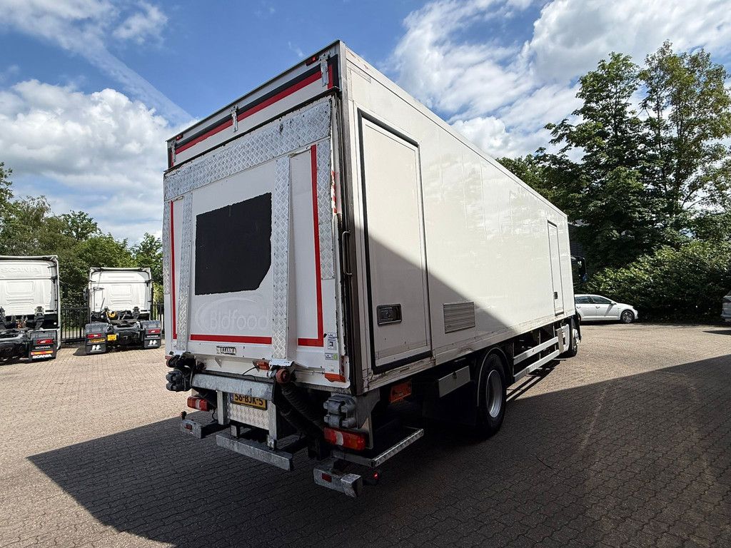 Mercedes-Benz Antos 2124 Carrier Vector 1950MT 2 Zijdeuren Dhollandia 2000KG NL Truck
