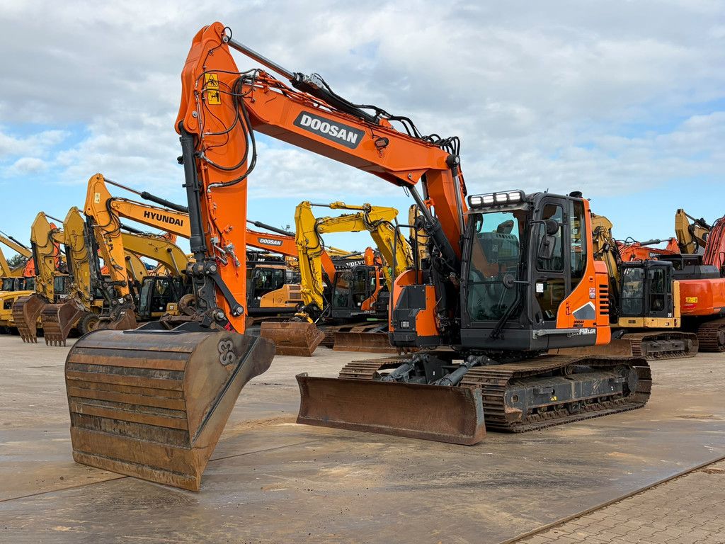 Doosan DX140LCR-7