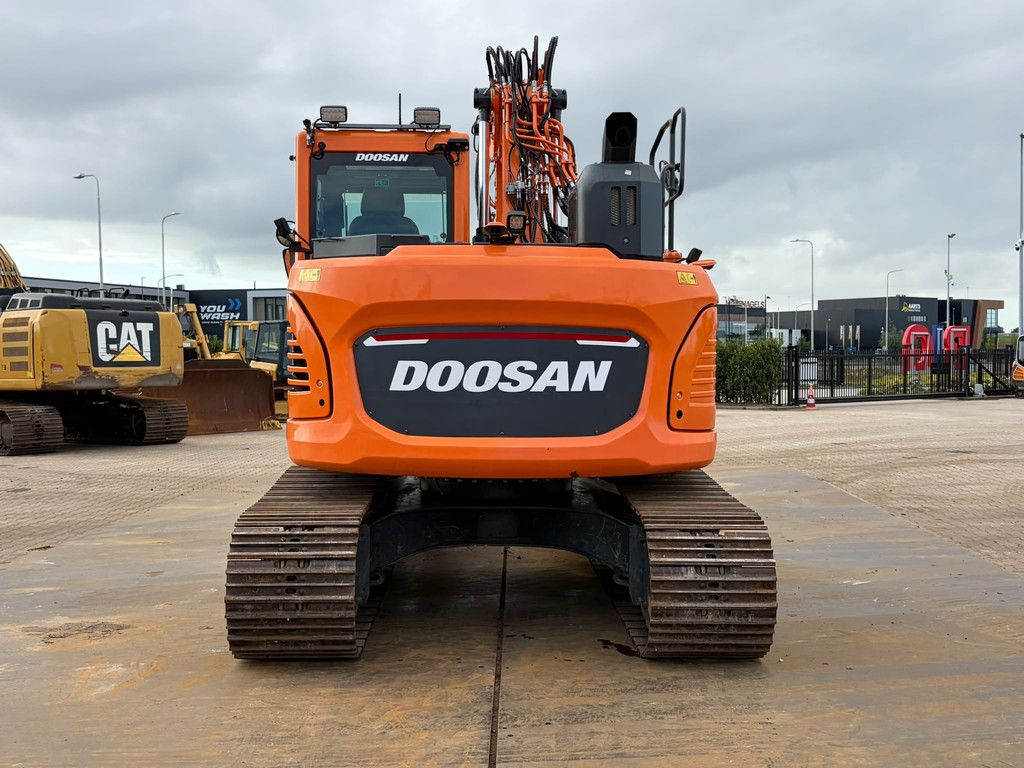 Doosan DX140LCR-7