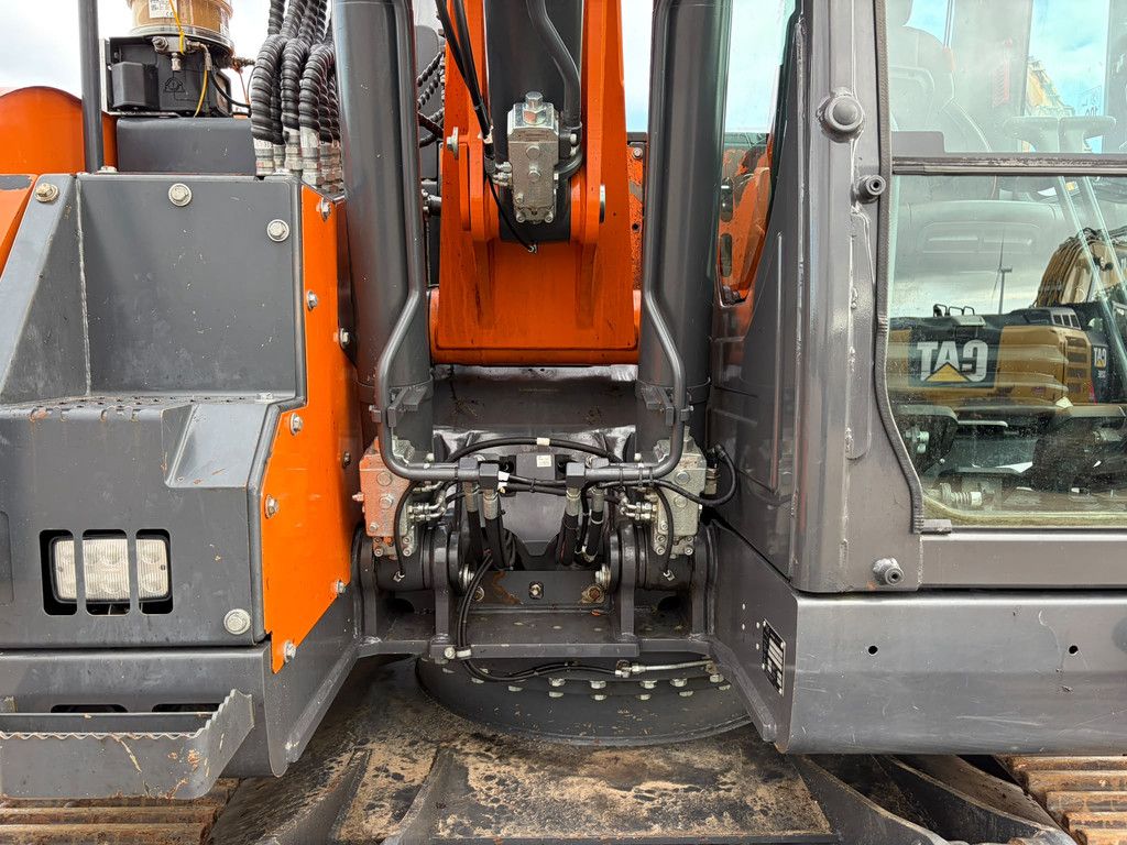 Doosan DX140LCR-7