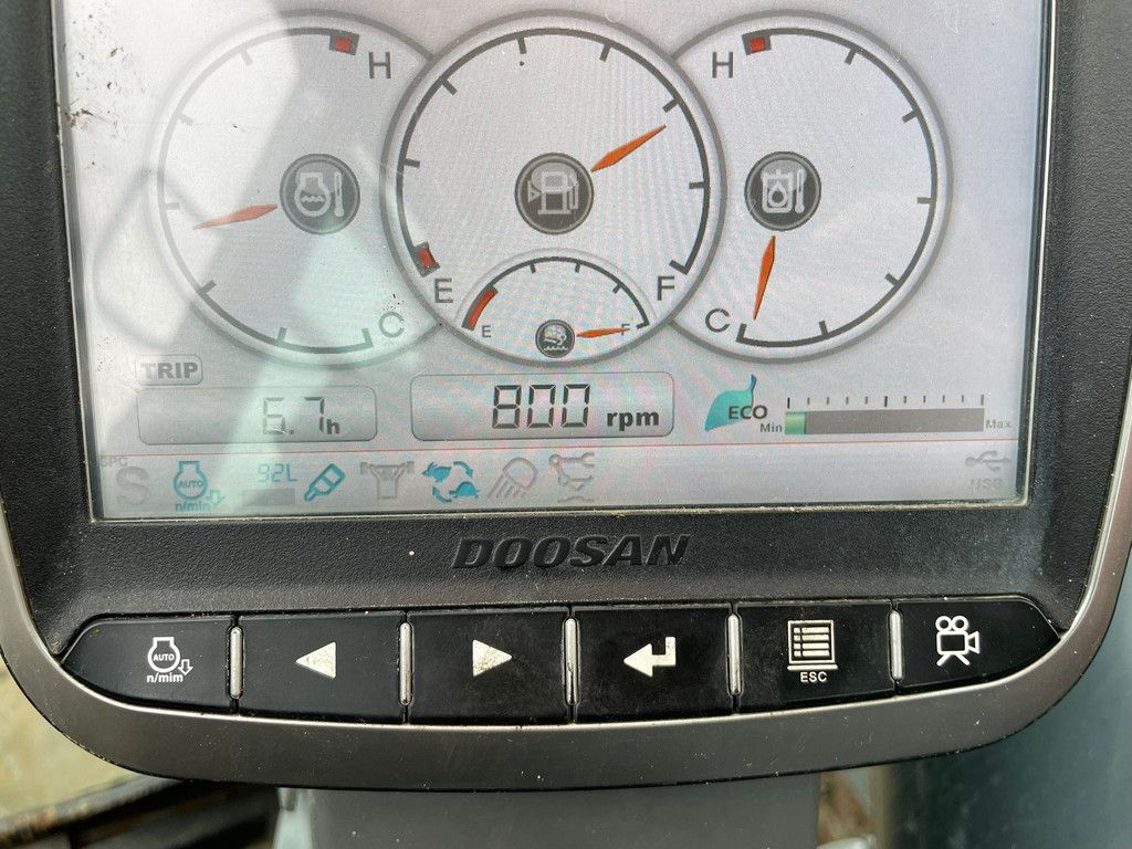 Doosan DX235LCR-5