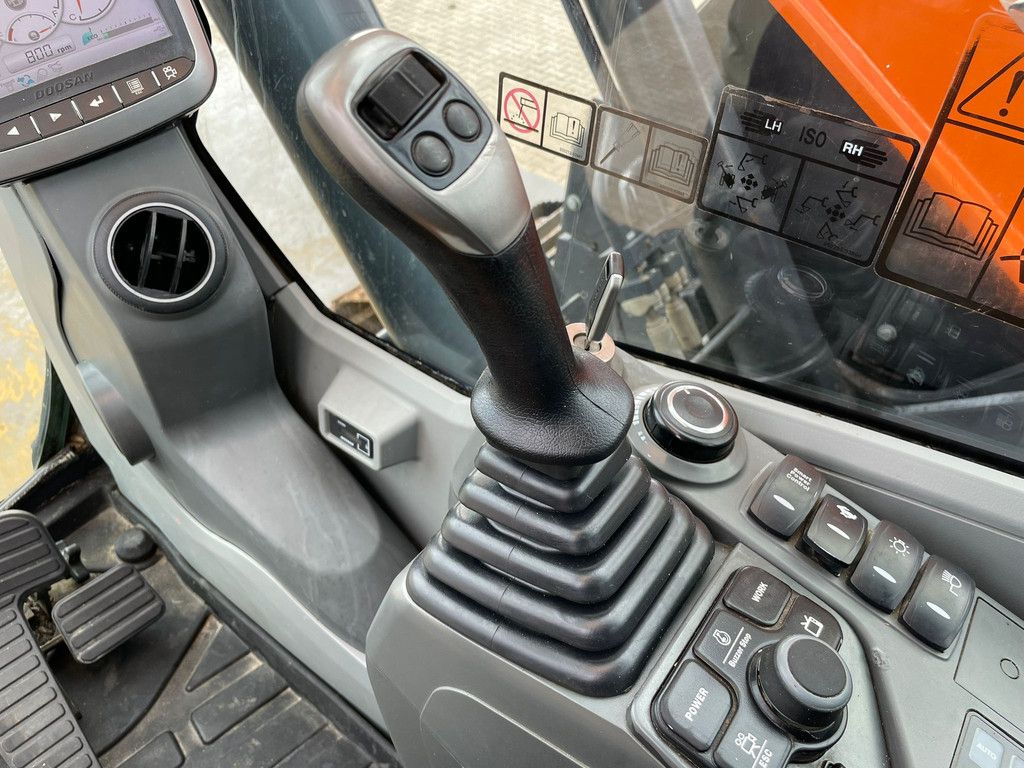 Doosan DX235LCR-5