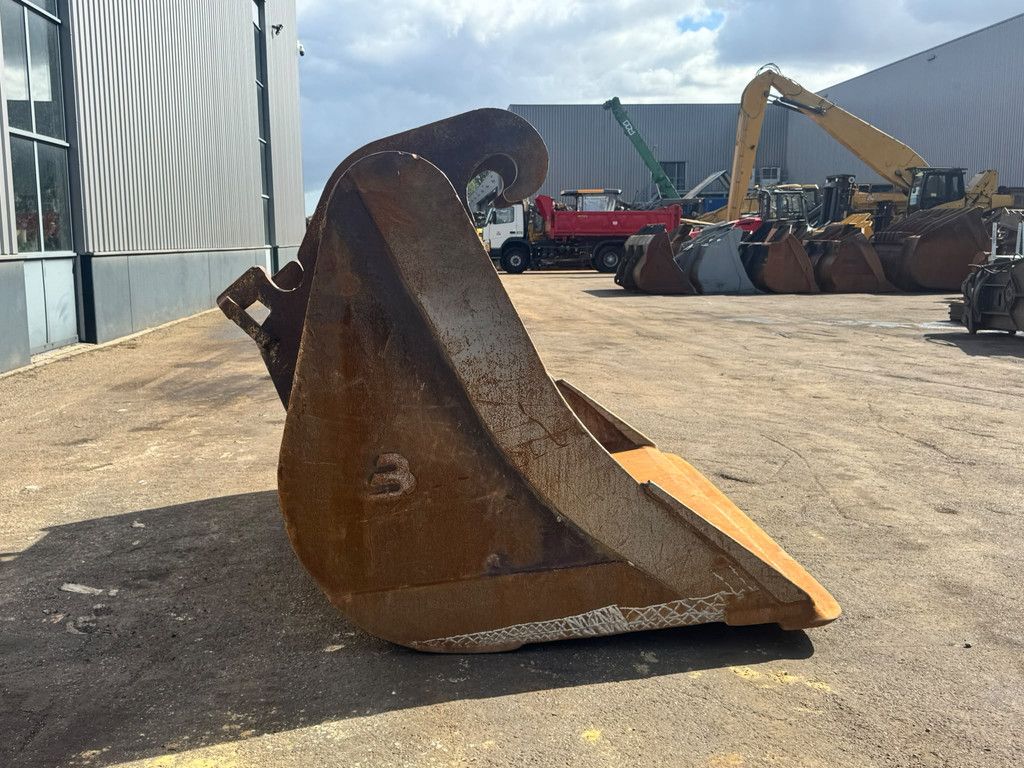 Verachtert Ditch cleaning bucket CW70