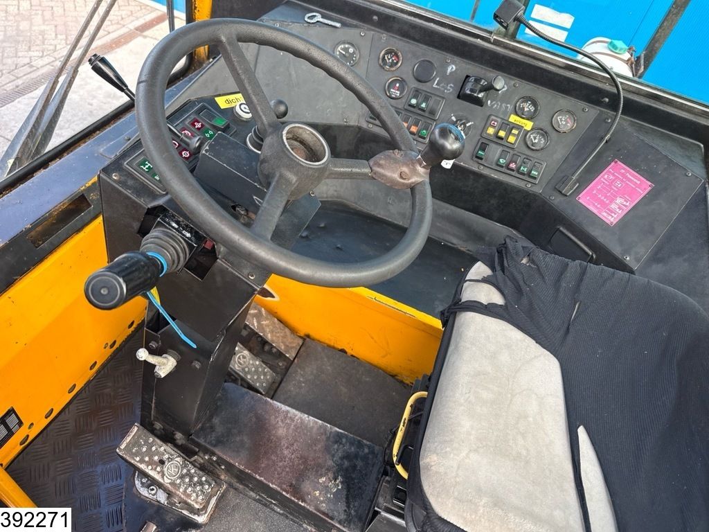 Terberg RT 22 17.665 uur, 4x4