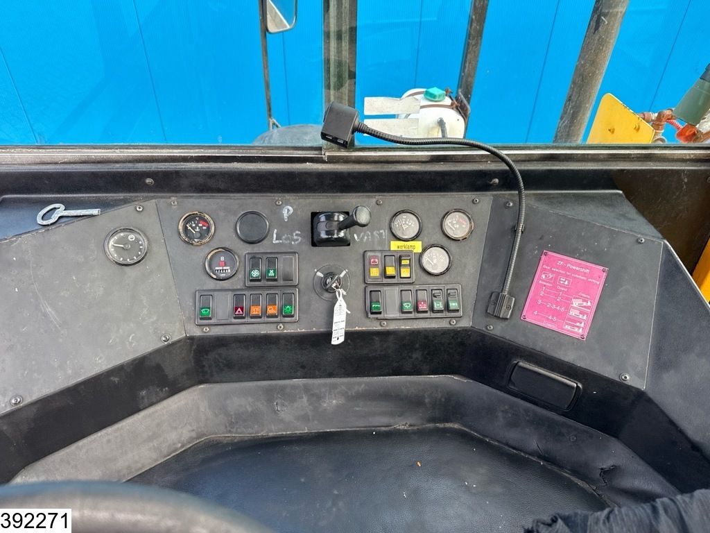 Terberg RT 22 17.665 uur, 4x4