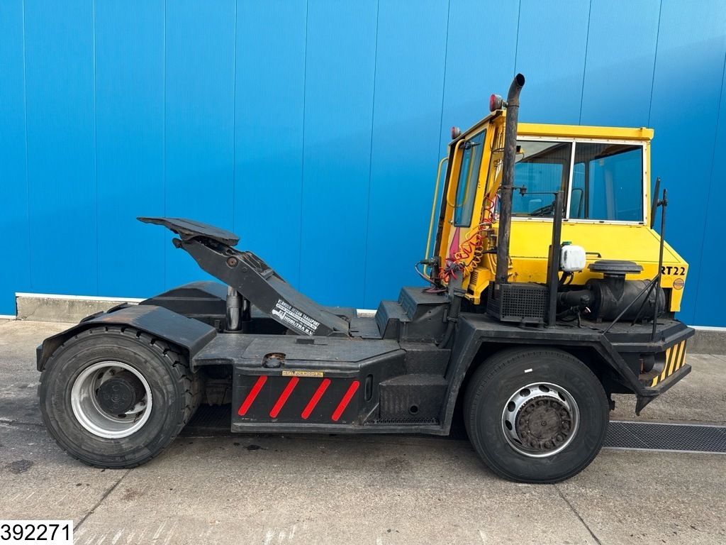 Terberg RT 22 17.665 uur, 4x4