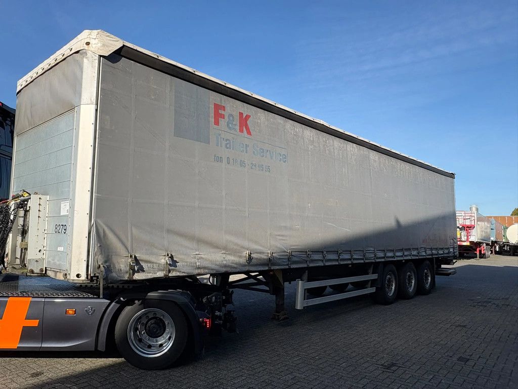 Schmitz Cargobull SAH Pritsche/Plane 2.000KG LBW