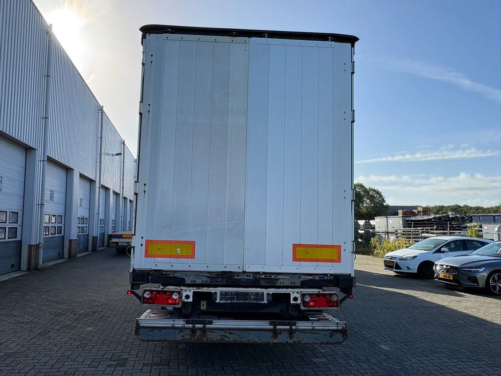 Schmitz Cargobull SAH Pritsche/Plane 2.000KG LBW