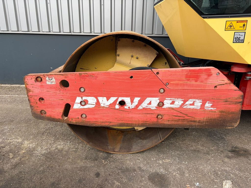 Dynapac CA152D