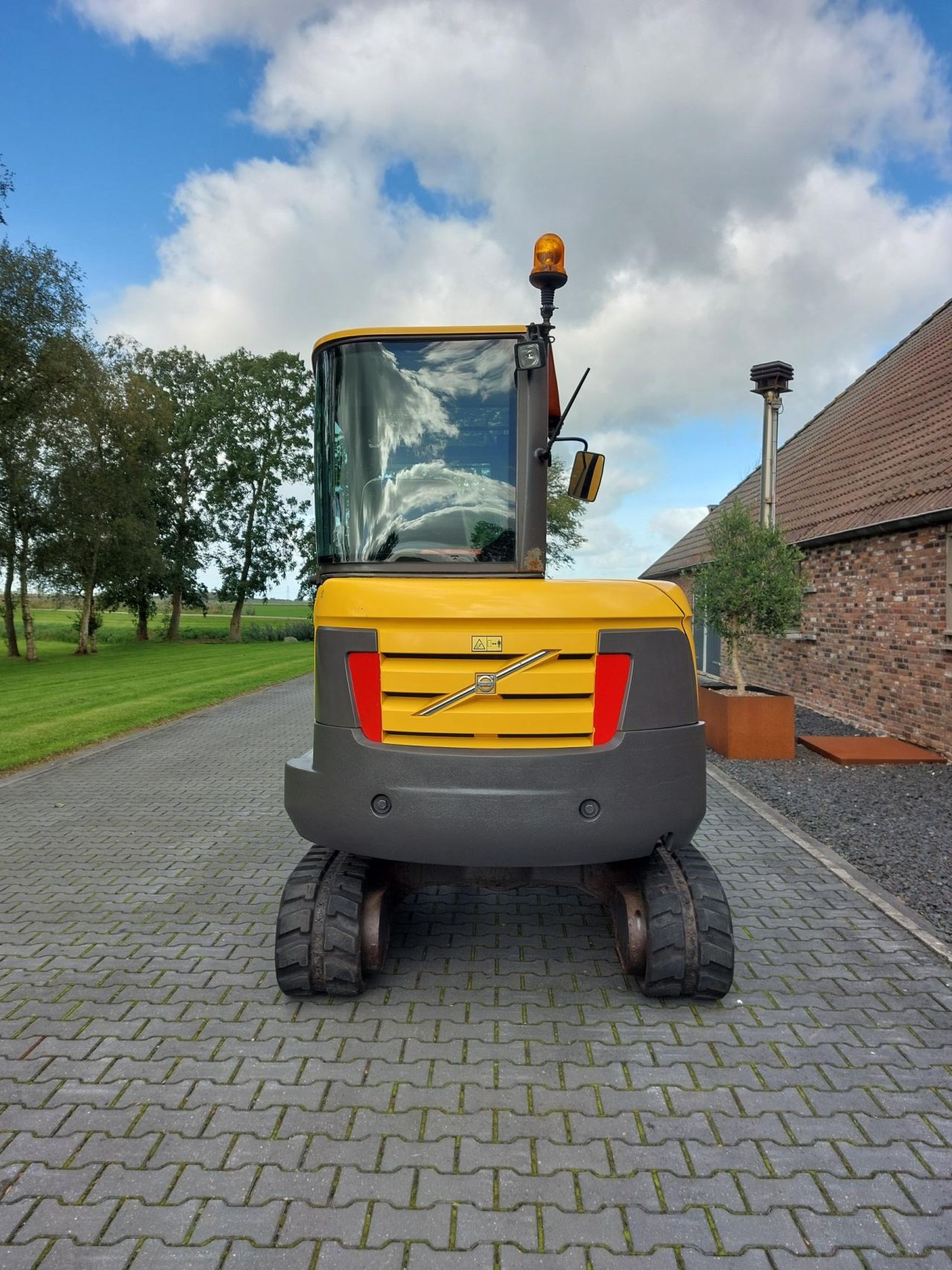 Volvo EC35C