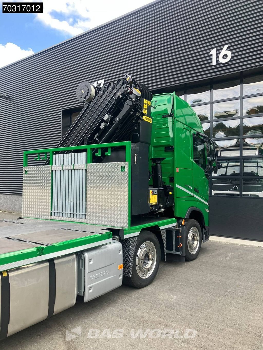 Volvo FH 500 8X2 NEW Palfinger PK53002 SH-F Crane 2.5t Winch Lift+Steering axle ADR VEB Euro 6