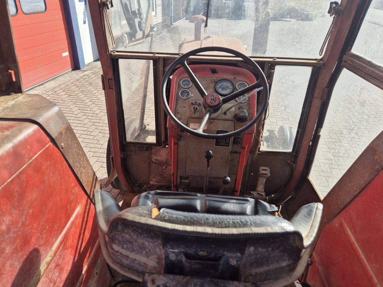 Massey Ferguson 188
