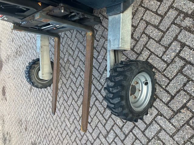 2 stuks meeneemheftruck te koop Terberg