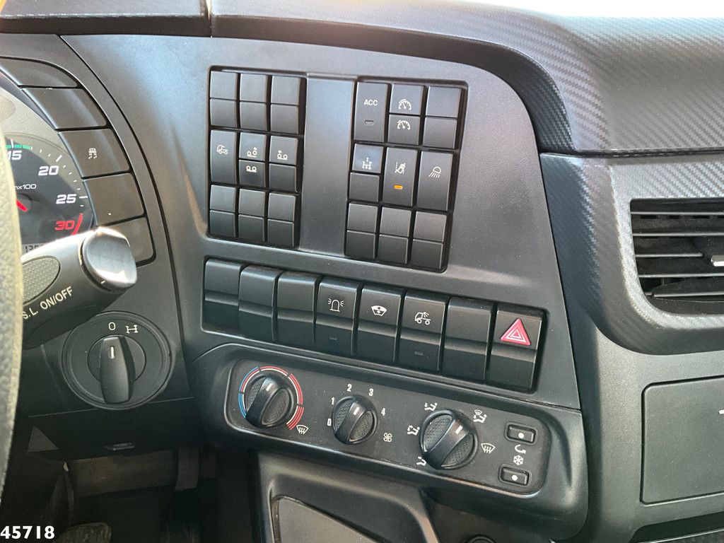 Iveco Stralis AD260S33 Euro 6 Multilift 20 Ton haakarmsysteem Just 197.693 Km!
