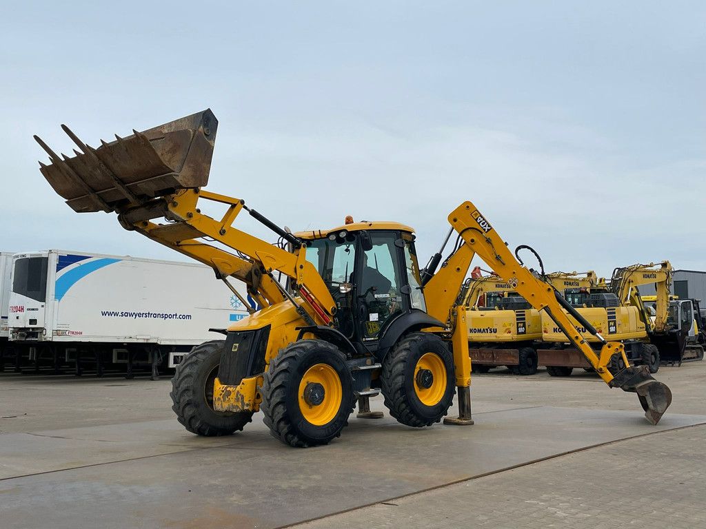 JCB 4CX