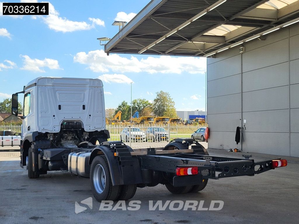 Mercedes Actros 1835 4X2 NEW chassis 5200mm wheelbase Full Air suspension Automatic Euro 6