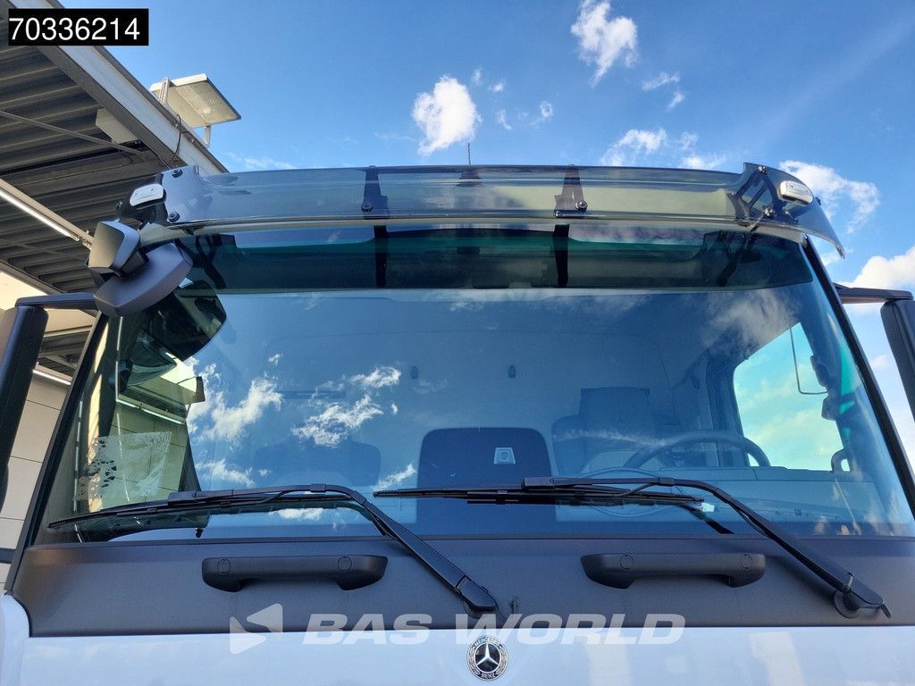 Mercedes Actros 1835 4X2 NEW chassis 5200mm wheelbase Full Air suspension Automatic Euro 6