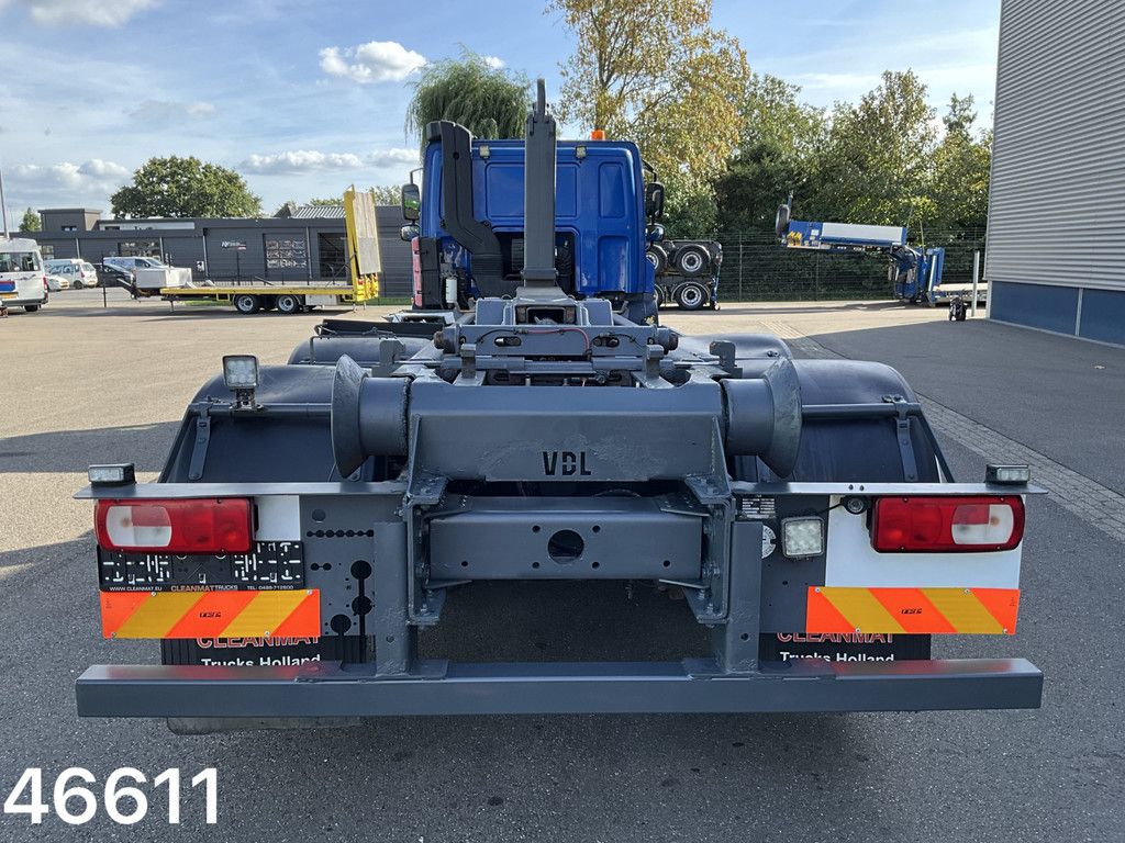 DAF FAN 75 CF 250 VDL haakarmsysteem