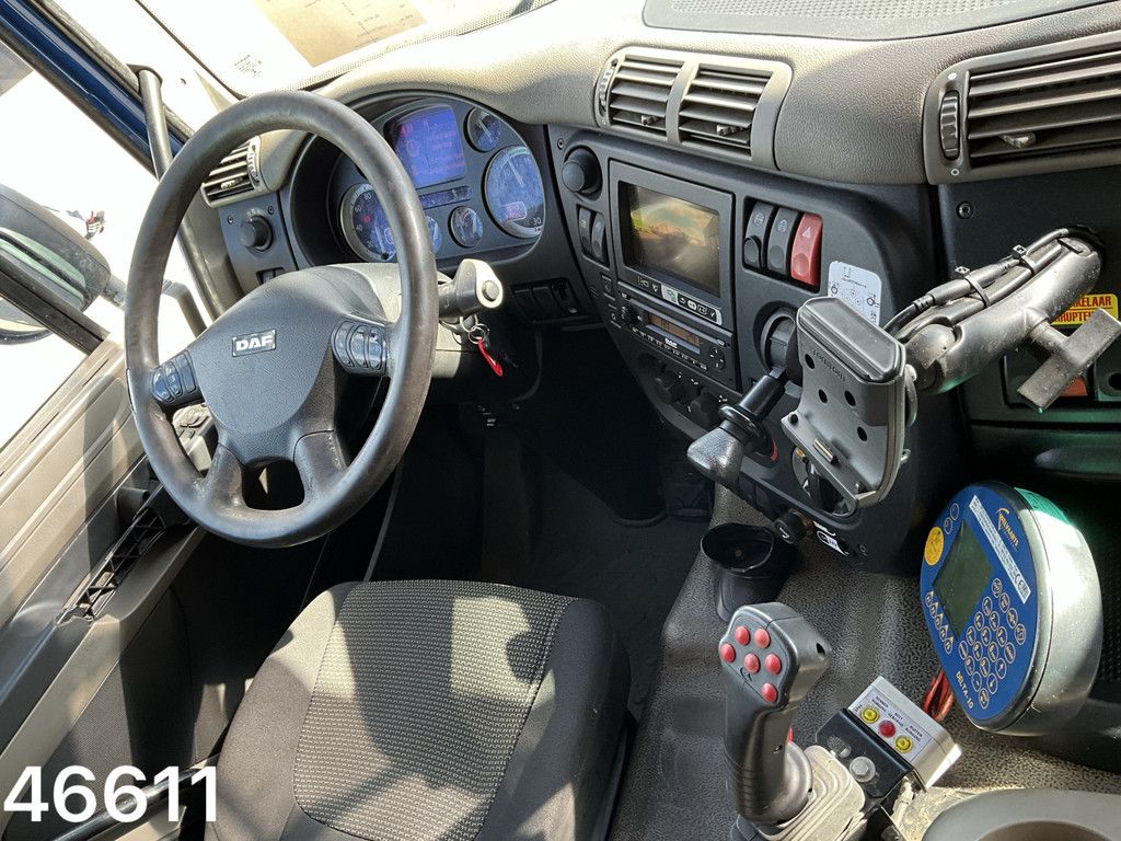 DAF FAN 75 CF 250 VDL haakarmsysteem