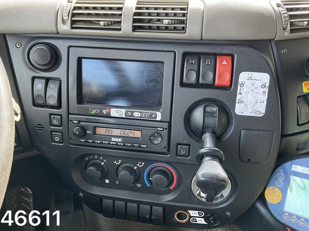 DAF FAN 75 CF 250 VDL haakarmsysteem