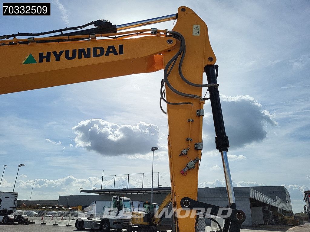 Hyundai HX260 L