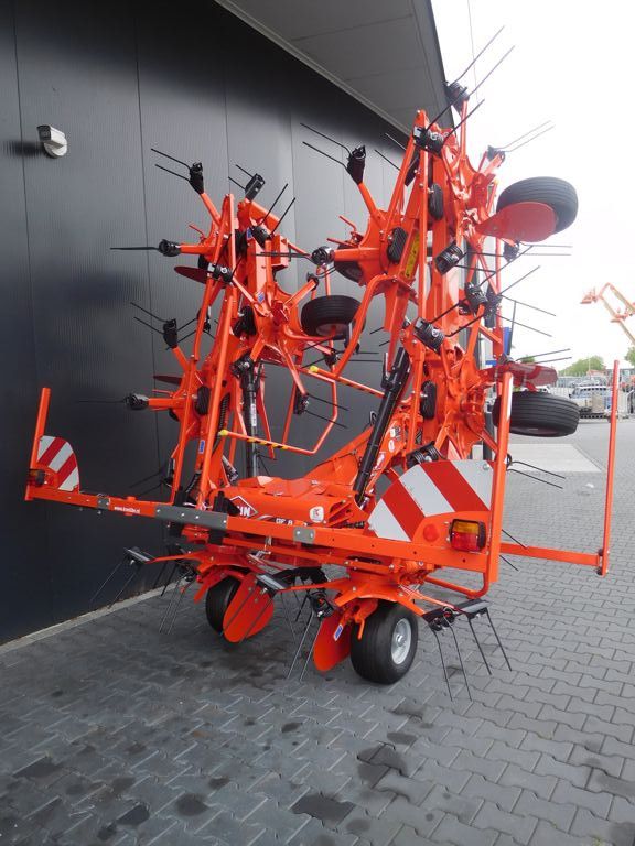 KUHN GF 8703