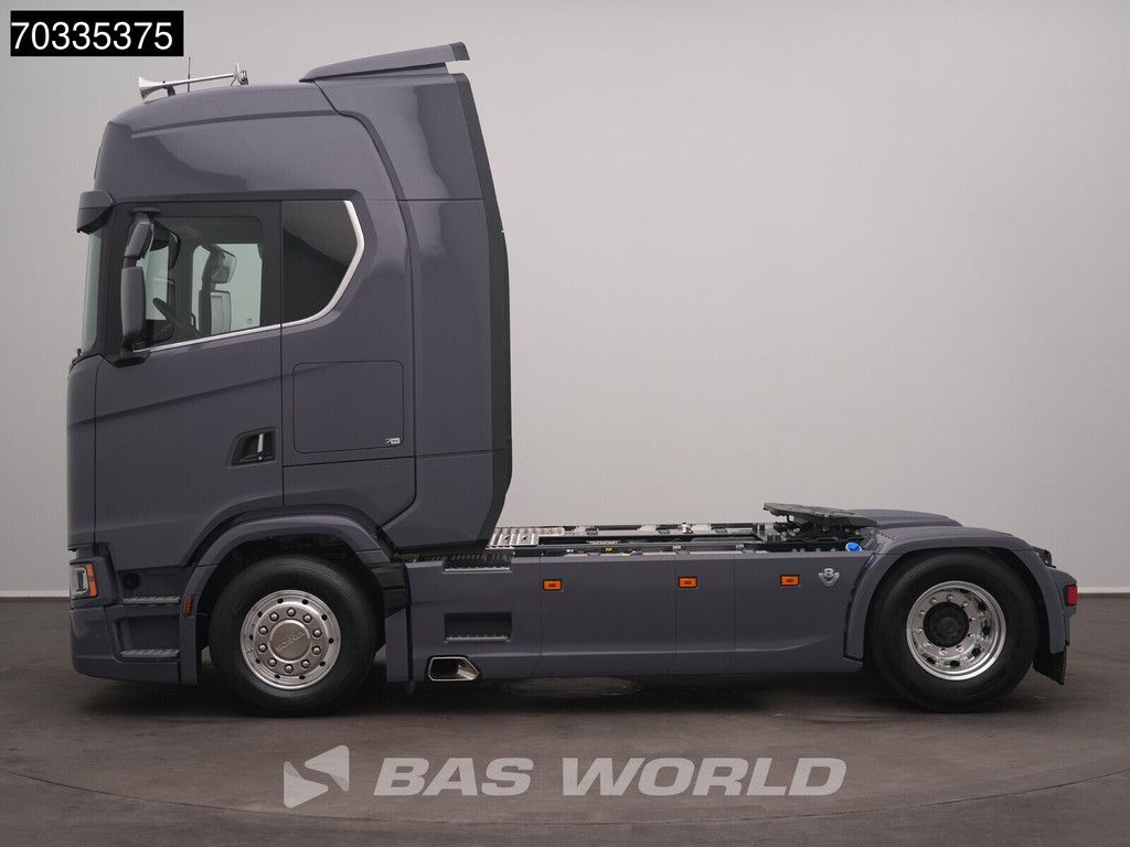 Scania S S660 4X2 V8 Retarder Full-Air 2x Tanks Standklima ACC Navi Leather Alcoa's