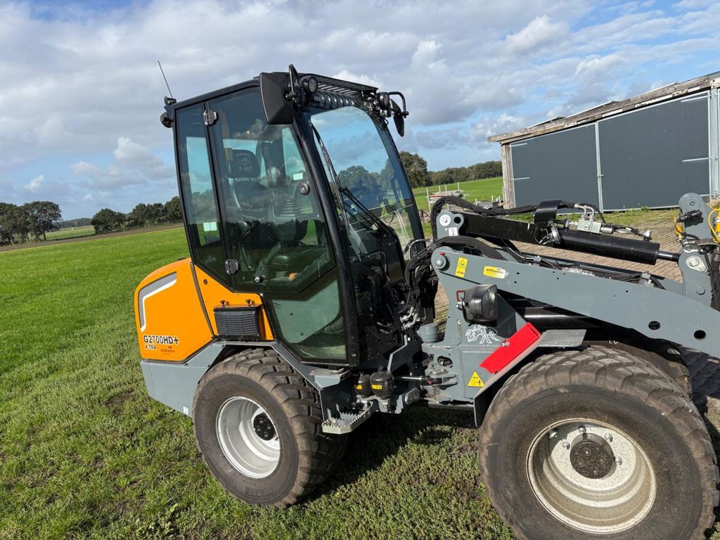 Giant G2700HD+ xtra CAB