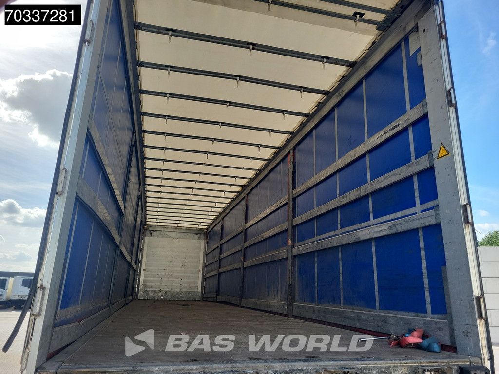 Schmitz SCB*S3T Sliding Roof