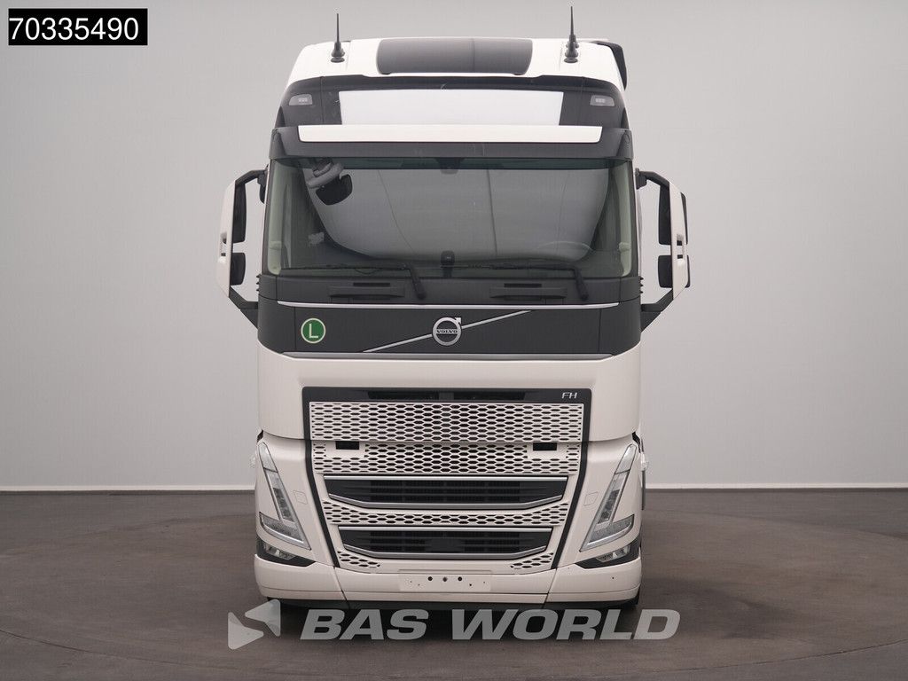Volvo FH 500 4X2 XL 2x Tanks I-ParkCool ACC