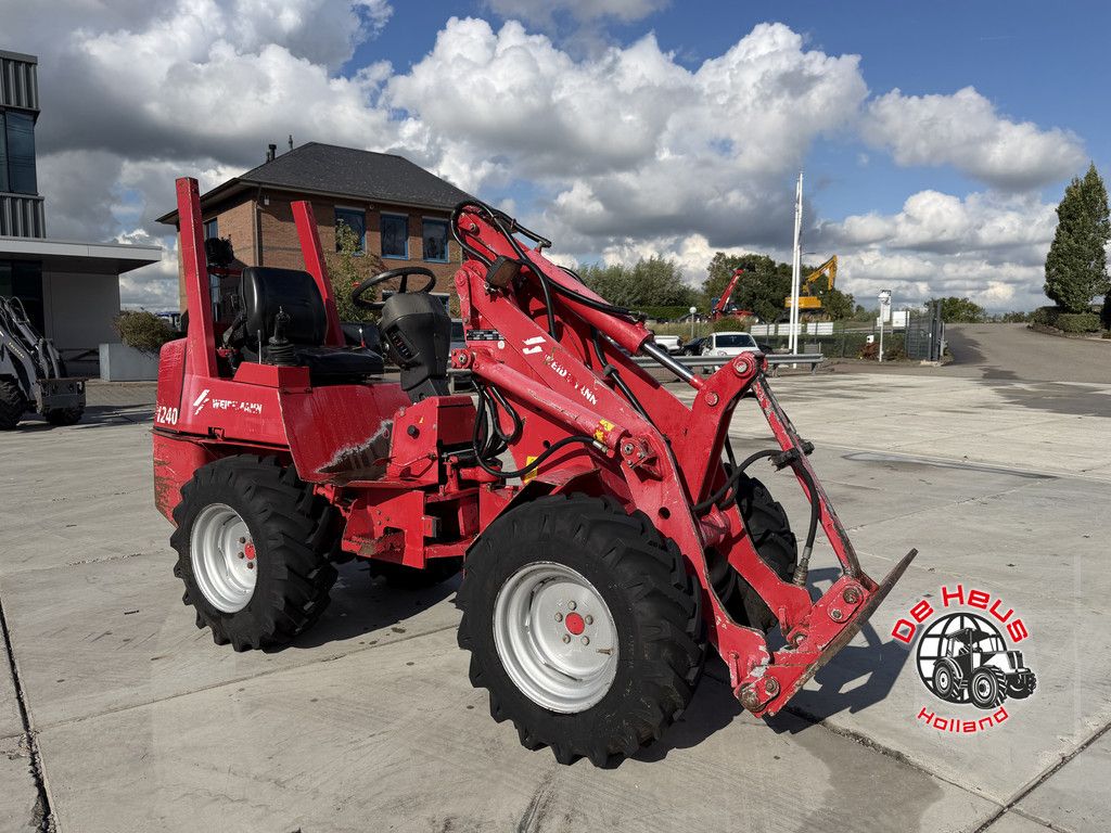 Weidemann 1240