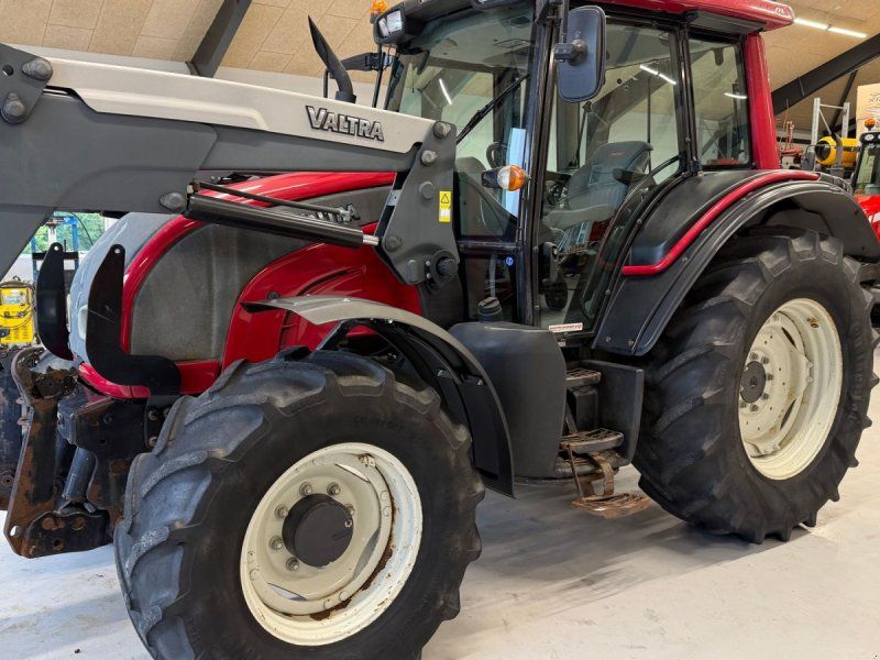 Valtra N101 HITECH
