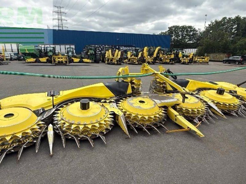 John Deere 490 Plus