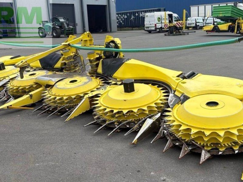 John Deere 490 Plus