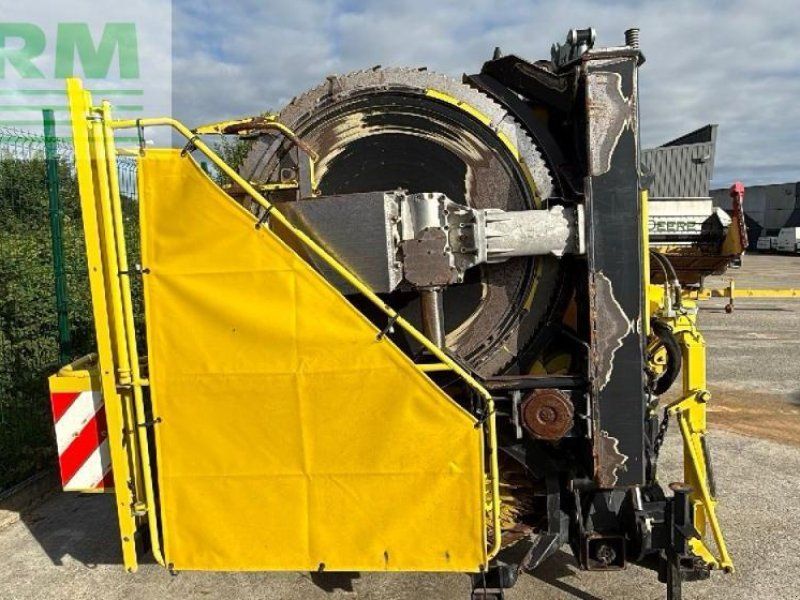 John Deere 490 Plus