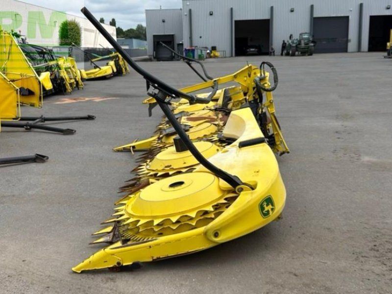 John Deere 490 Plus