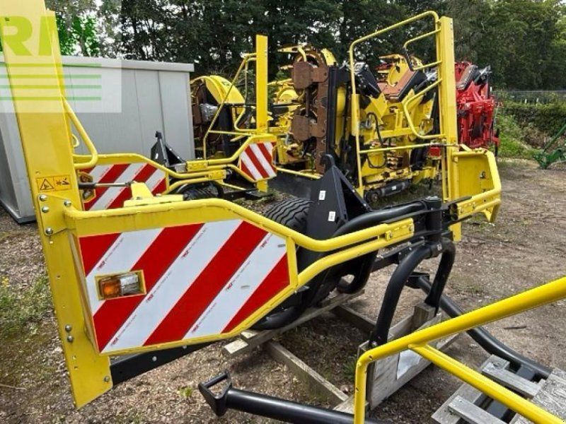 John Deere 300F